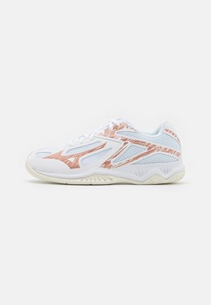 Mizuno GHOST - Zapatillas de white/rose/snowwhite/blanco -