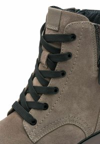 Tamaris Stivaletti stringati - pepper suede