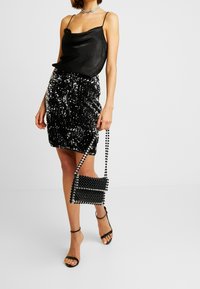ICHI Minifalda - silver-coloured