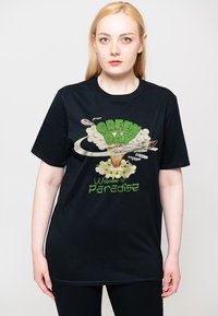 Paradiso Clothing WELCOME TO PARADISE - Print T-shirt - black