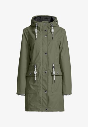 Veste de pluie longue vert olive avec capuche, cordons blancs, boutons-pression et deux grandes poches frontales à rabat.