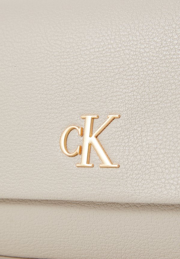 MINIMAL MONOGRAM  SHOULDER POUCH - Handbag - chateau3