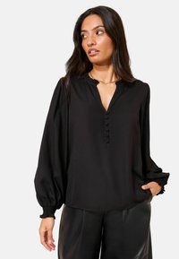 Unausgewählt, black