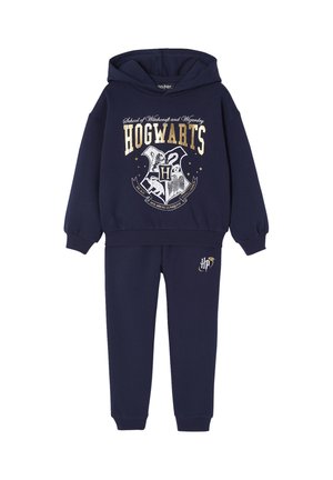 Navy Sweatshirt- und Hosen-Set mit einem Hogwarts-Logo in Gold und Weiß, einschließlich Kapuze auf dem Sweatshirt und elastischen Bündchen an den Hosen.