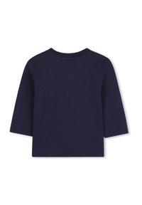 Granatowa koszula z długim rękawem, wykonana z miękkiego materiału. Posiada okrągły dekolt i prosty brzeg. Widok z tyłu, bez widocznych grafik czy elementów metalowych.