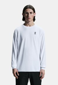 Unselected, white