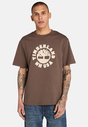 Timberland HOLIDAY FRONT GRAPHIC SHORT SLEEVE - T-shirts print - dark brown