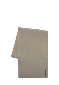 Light grey ribbed knit scarf featuring a rectangular shape, finished edges, and a small accent label at one end.