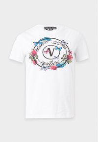 Ei valittu, white