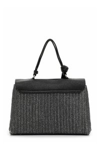 Borsa a strisce nera e grigia con design strutturato, corpo in tessuto testurizzato e patta in pelle liscia. Presenta un manico singolo per il trasporto.