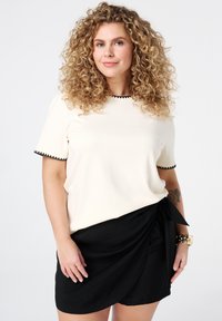 MS Mode T-shirt basique - cream