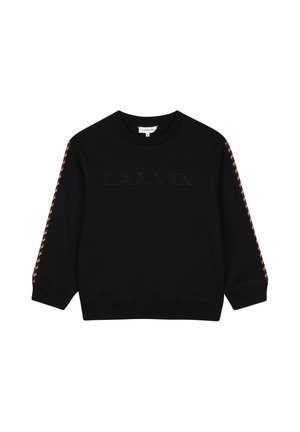 Zwarte trui met lange mouwen en een ronde hals, met het LANVIN-logo in reliëf op de voorkant en rood-wit-zwarte gestreepte patronen langs de mouwen.