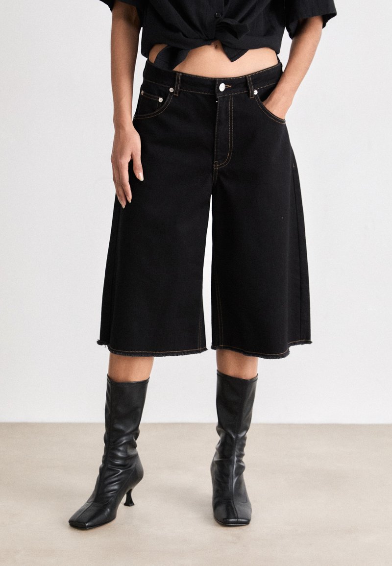 Mads Nørgaard ROBYN - Short en jean - black