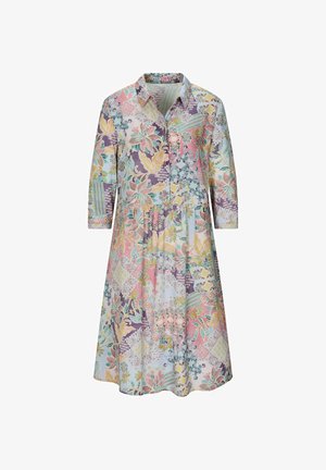 Kniebedeckendes Kleid mit Blumenmuster, 3/4-Ärmeln, Knopfkragen und pastellfarbenen Tönen in Pink, Lila, Gelb und Blau.