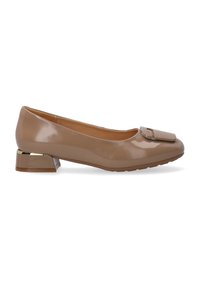 Unselected, brown