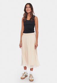 Saint Tropez CORALSZ - A-linjekjol - creme
