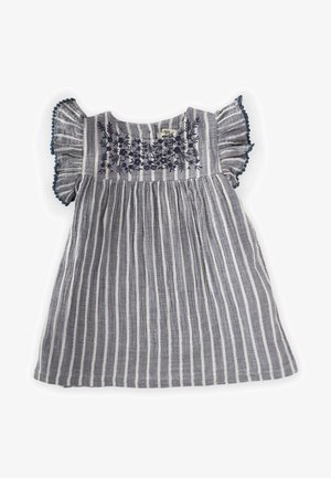 Gestreiftes Kleid in Grau und Weiß, mit Rüscheärmel, floralen Stickereien und einem ausgestellten Saum. Hergestellt aus leichtem Stoff.