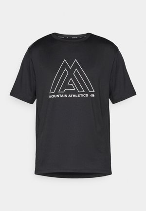 Czarny krótki rękaw T-shirt wykonany z materiałów syntetycznych, z białym geometrycznym logo i napisem "MOUNTAIN ATHLETICS" na przodzie.
