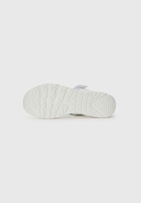 Skechers UNO - Platform sandals - white