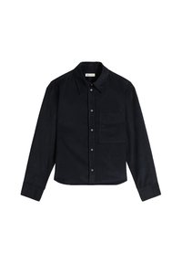 Chemise noire à manches longues en tissu de coton. Comprend une fermeture à boutons sur le devant, un col pointu et une poche poitrine gauche. Texture lisse, design classique.