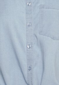 ONLY Tall Blus - light blue