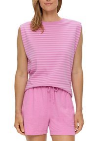 s.Oliver MIT STREIFEN - Print T-shirt - rosa
