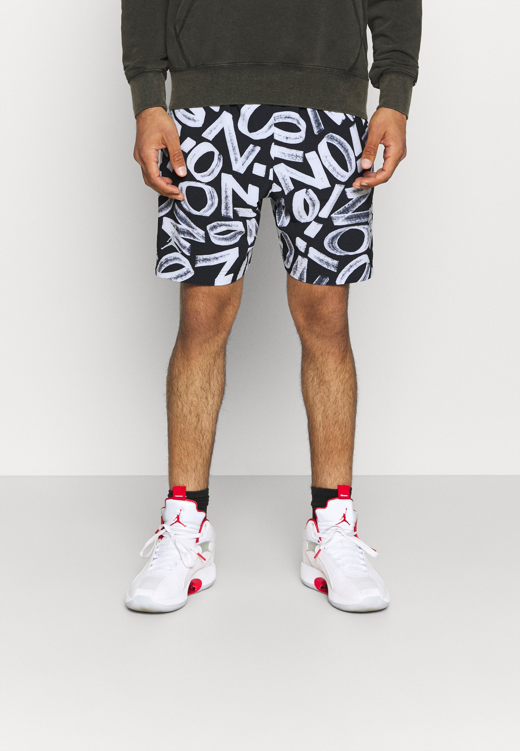 Jordan ZION WILLIAMSON SHORT - Pantalón corto de deporte - black/light  smoke grey/white/negro - Zalando.es
