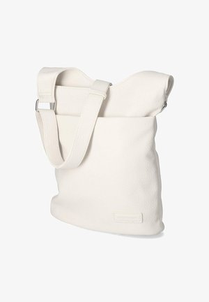 Sac bandoulière en cuir texturé blanc avec bandoulière réglable et fermeture à rabat, forme rectangulaire douce légèrement affaissée.