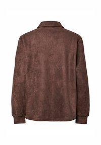 Brun konstläder-skjortjacka med krage, långa ärmar och en slät yta. Har en enkel, odekorerad baksida.