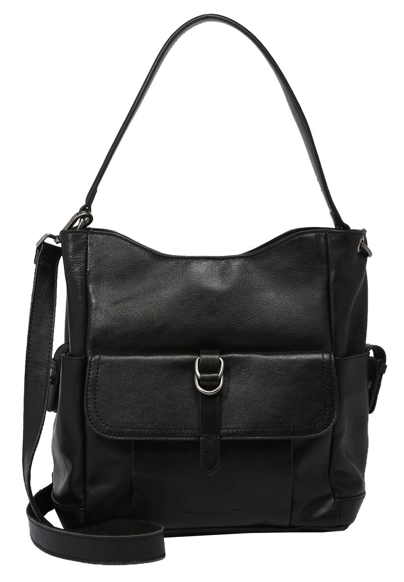 Borsa a mano in pelle nera con una texture liscia, parte superiore arrotondata, tracolla singola e una tasca frontale chiusa da un fermaglio in metallo. Presenta una tracolla regolabile.