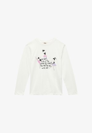 Weißes Langarmshirt mit einem Grafikdesign von drei Balletttänzerinnen und dem Text "GIB NICHT AUF, JE MEHR DU ÜBUNG MACHST, DESTO BESSER WIRST DU WERDEN."