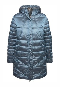 Blauwe lange pufferjas met een capuchon, voorzien van een gewatteerde textuur, diamanten patroon en een voorkant met rits en drukknoopsluiting.
