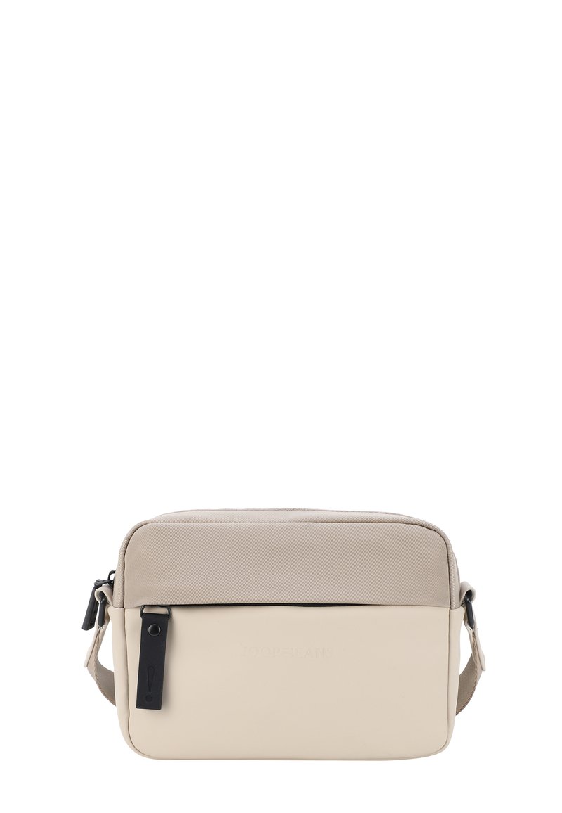 Borsa a tracolla beige con una sezione superiore texture e un fondo liscio. Presenta una chiusura con zip, una tracolla regolabile e un sottile dettaglio del logo sul fronte.