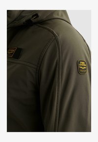 Non selezionato, beluga