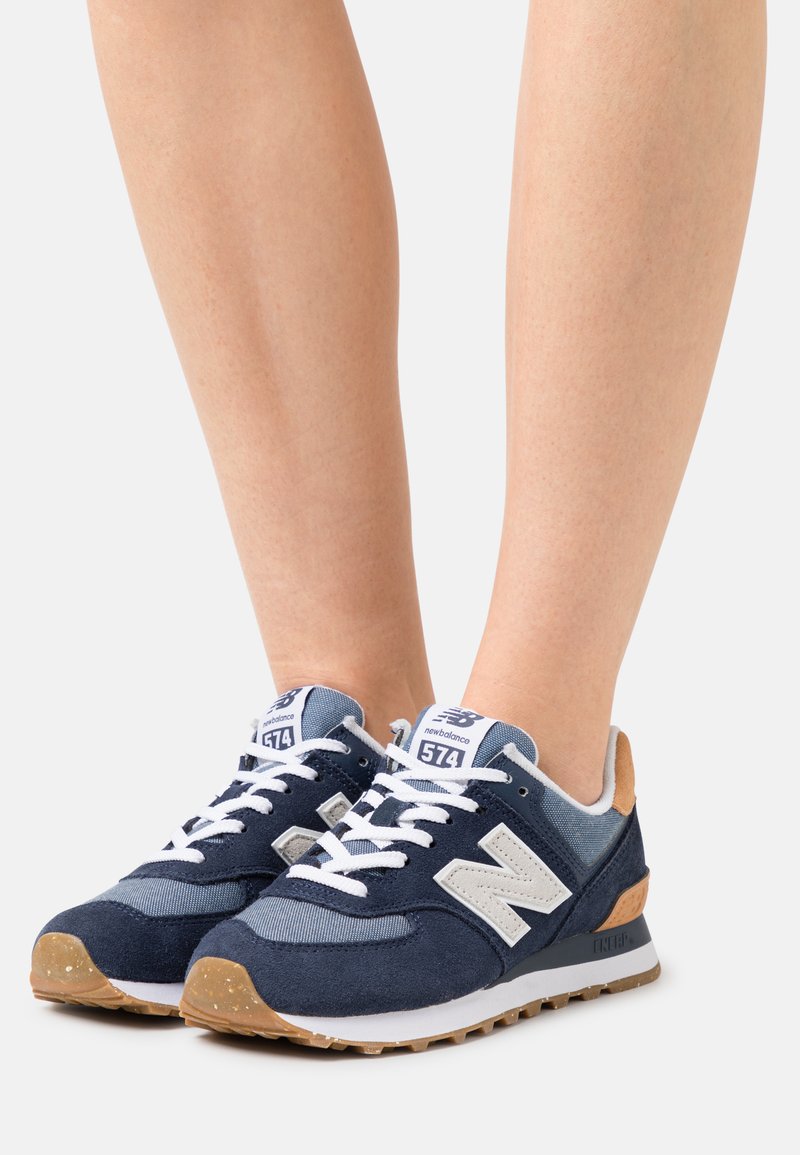 New Balance WL574 - Sapatilhas - natural/indigo