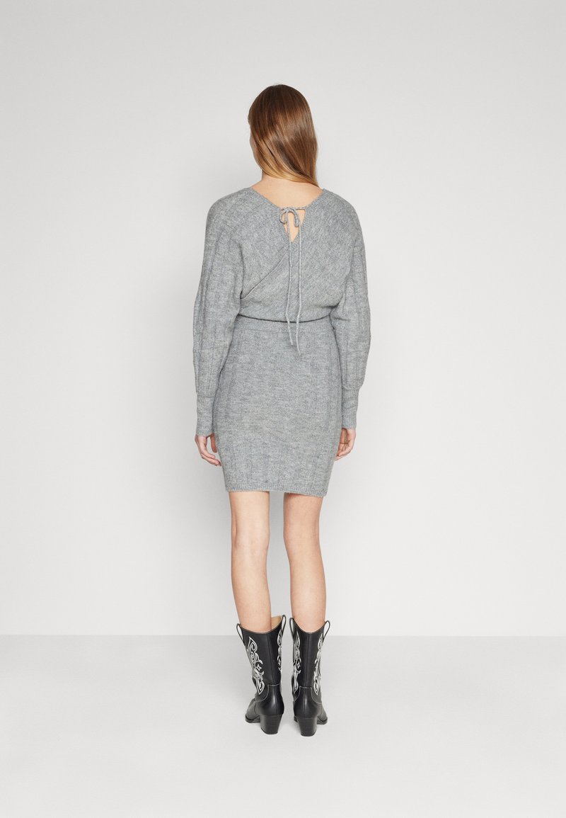 Even&Odd WIDE BATWIG SLEEVES MINI BODYCON DRESS - Jumper dress - mottled  grey