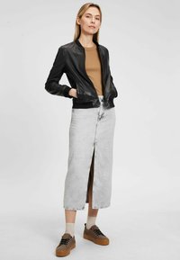 Mauritius MWBJELLA - Bomberjacke - black