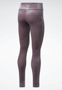 Reebok Classic Leggingek - Nadrágok - purple
