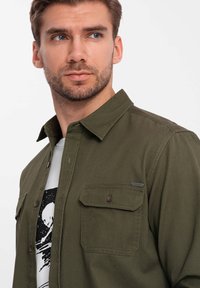 Ombre Camisa - dark olive