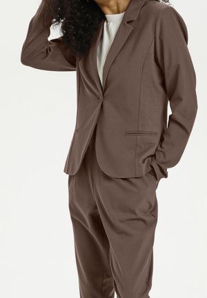 Blazer - brown