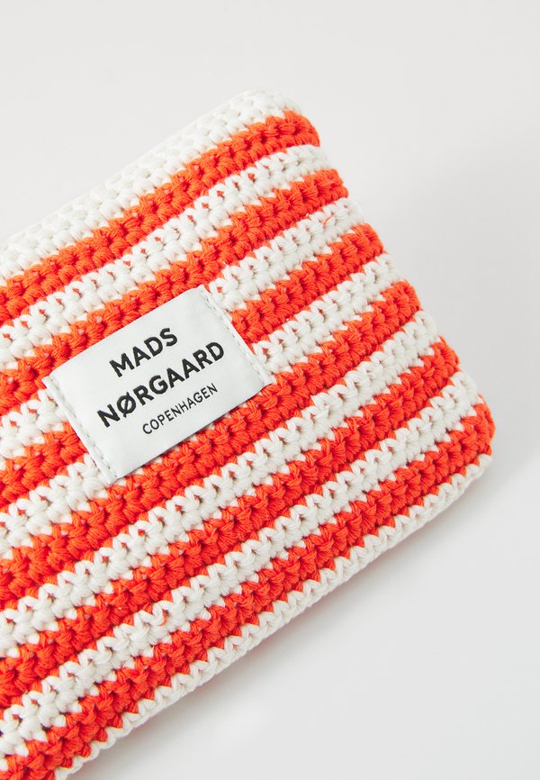 MILLI STRIPE POUCH - Clutch4