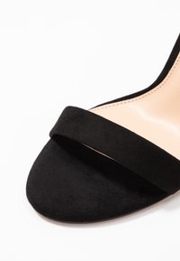 Even&Odd Korolliset sandaalit - black