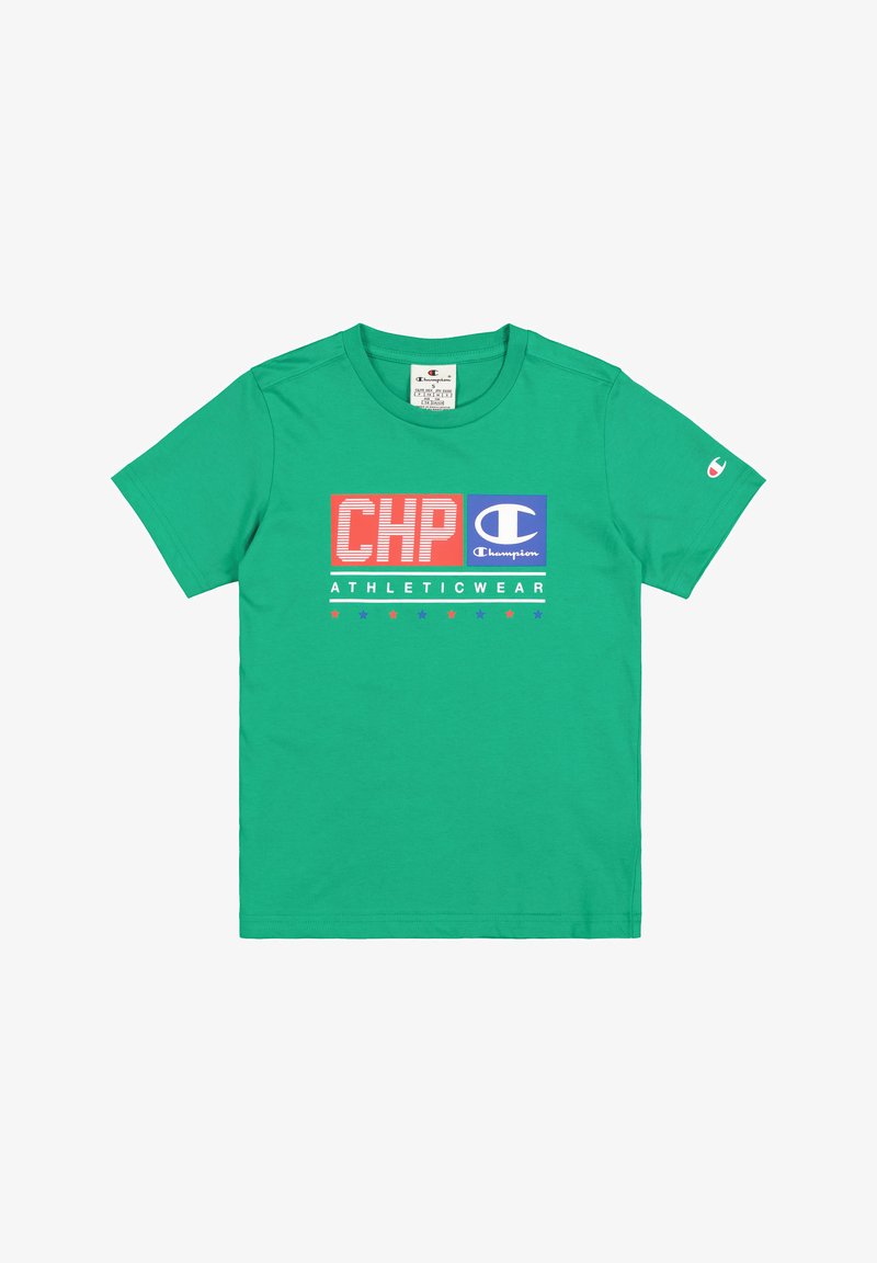Camiseta de algodón verde con un diseño gráfico que presenta "CHP" en rojo, "ATHLETICWEAR" en blanco y un logo azul de Champion en el pecho.