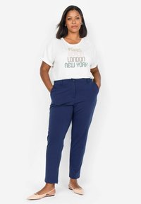 Wasabi Concept WA-SINA 2 - Chinos tipa bikses - blue iris