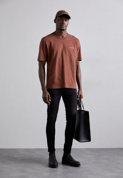 Tiger of Sweden Basic T-shirt - old terracotta
