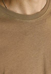 Jack & Jones JJE TEE  O-NECK  - T-shirt - bas - malt ball