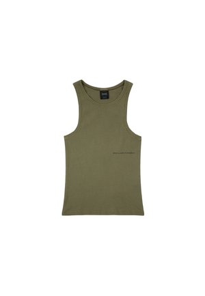 Λαδί ριπ αμάνικο μπλουζάκι με φαρδιές τιράντες, στρογγυλή λαιμόκοψη και μικρό τυπωμένο λογότυπο στο αριστερό στήθος. Μίγμα από βαμβάκι.