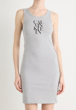 Sukienka z dżerseju