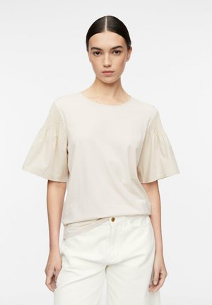 comma, T-SHIRT - T-Shirt print - beige