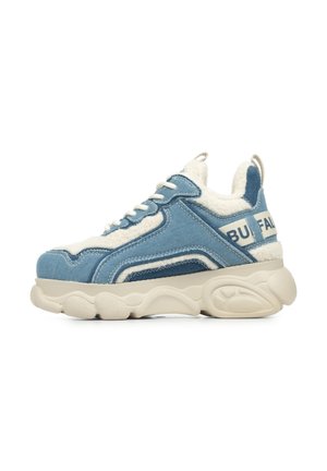CHAI - Sneakersy niskie